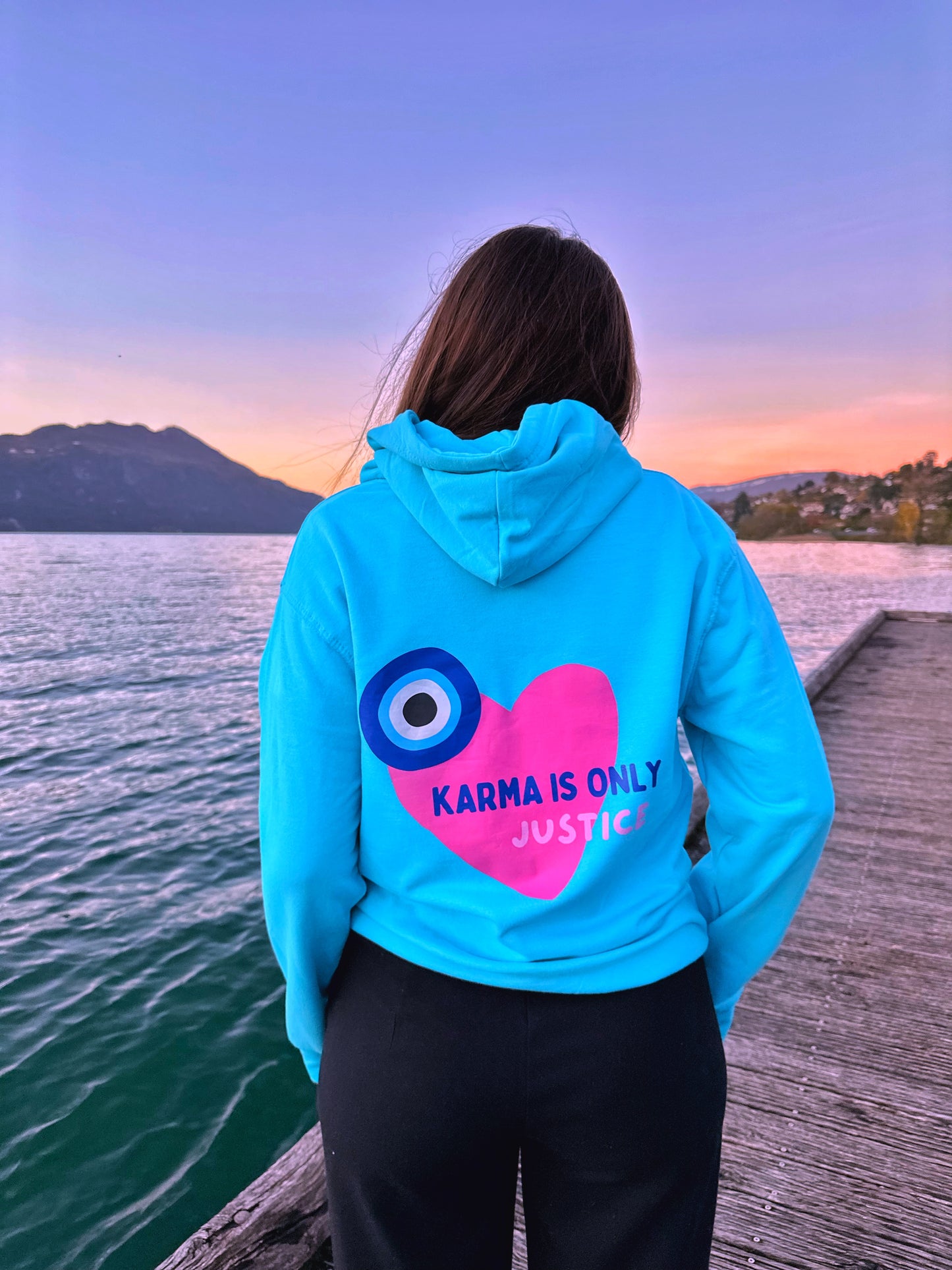 SWEAT KARMA BLEU